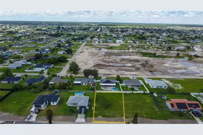 1009 NE 12th Ter, Cape Coral, FL 33909 - Photo 1