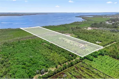 6250 Masters Landing Dr, Saint James City, FL 33956 - Photo 1