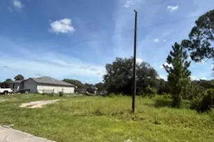 1279 Jabara Cir SW, Labelle, FL 33935 - Photo 1