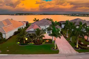 18893 WildBlue Blvd, Fort Myers, FL 33913 - Photo 1