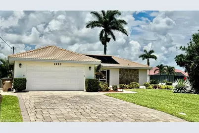 1927 SE 10th St, Cape Coral, FL 33990 - Photo 1