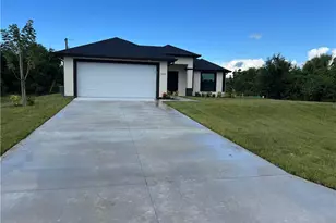 6108 Holt Ct, Fort Myers, FL 33905 - Photo 1