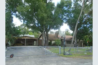 355 Kingston Dr S, Fort Myers, FL 33905 - Photo 1