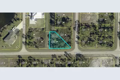 1029 Nimitz Blvd, Lehigh Acres, FL 33974 - Photo 1