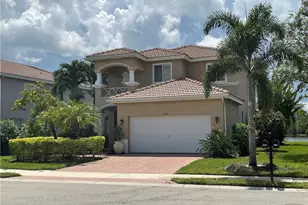 3573 Malagrotta Cir, Cape Coral, FL 33909 - Photo 1