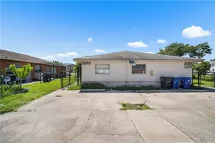 3660 Seminole Ave, Fort Myers, FL 33916 - Photo 1