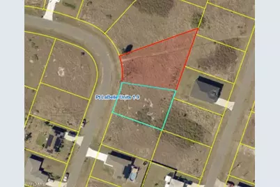 9048 Green Cir, Labelle, FL 33935 - Photo 1