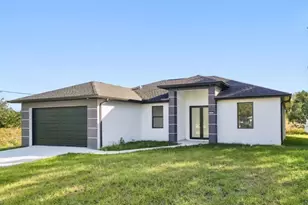 3204 72nd St W, Lehigh Acres, FL 33971 - Photo 1