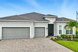 7002 Del Webb Oak Creek Blvd N, North Fort Myers, FL 33917 - Photo 1