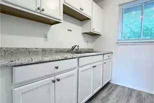 3215 Jeffcott St, Fort Myers, FL 33916 - Photo 1