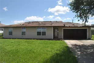 1331 NE 12th Ave, Cape Coral, FL 33909 - Photo 1
