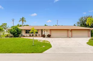 628 SE 21st St, Cape Coral, FL 33990 - Photo 1