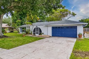 6315 Hofstra Ct E, Fort Myers, FL 33919 - Photo 1