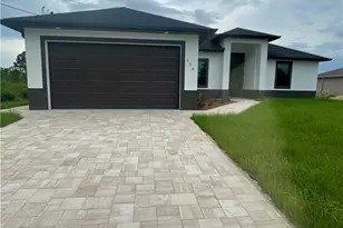 3024 36th St SW, Lehigh Acres, FL 33976 - Photo 1