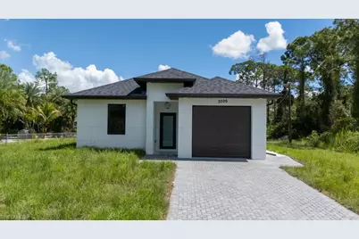 2006 Truman Ave, Alva, FL 33920 - Photo 1