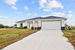 1422 NE 19th Pl, Cape Coral, FL 33909 - Photo 1