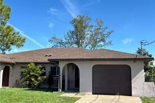 615 SE 4th Terrace, Cape Coral, FL 33990 - Photo 1