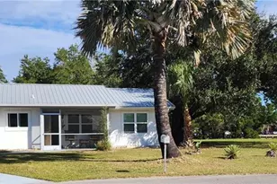 2010 Steamboat Cir, Labelle, FL 33935 - Photo 1