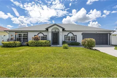 1404 NW 4th St, Cape Coral, FL 33993 - Photo 1
