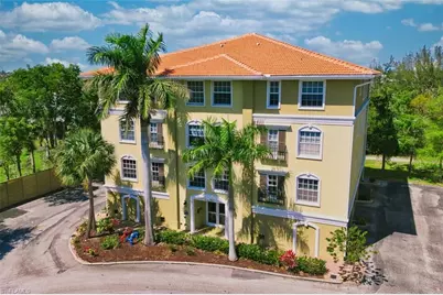 10090 Lake Cove Dr #101, Fort Myers, FL 33908 - Photo 1