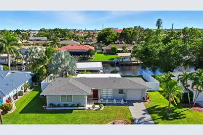 726 SE 43rd Ter, Cape Coral, FL 33904 - Photo 1