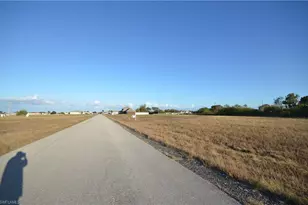 346 NE 15th Terrace, Cape Coral, FL 33909 - Photo 1