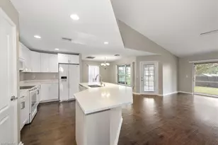 424 NW 14th St, Cape Coral, FL 33993 - Photo 1