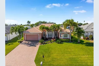 2202 SE 19th Pl, Cape Coral, FL 33990 - Photo 1