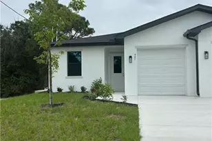 447 Bell Blvd, Lehigh Acres, FL 33974 - Photo 1