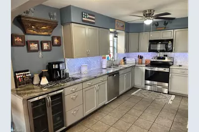 1941 NE 14th St, Cape Coral, FL 33909 - Photo 1