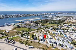 52 Oyster Bay Ln, Fort Myers Beach, FL 33931 - Photo 1