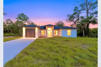 663 Hawthorne Ave S, Lehigh Acres, FL 33974 - Photo 1