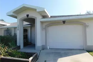 1029 SE 11th St, Cape Coral, FL 33990 - Photo 1