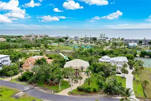 2179 Starfish Ln, Sanibel, FL 33957 - Photo 1