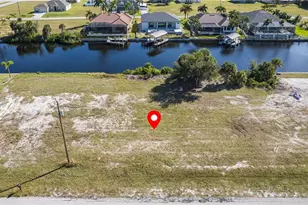 1511 NW 38th Ave, Cape Coral, FL 33993 - Photo 1