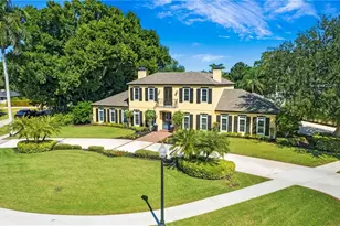 1313 Gasparilla Dr, Fort Myers, FL 33901 - Photo 1