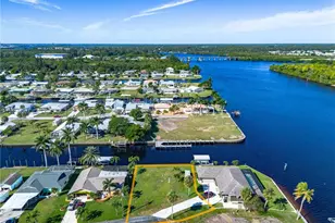 2193 River Rd, Fort Myers, FL 33905 - Photo 1