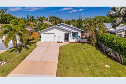 729 105th Ave N, Naples, FL 34108 - Photo 1