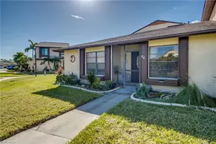 628 SE 12th Ct, Cape Coral, FL 33990 - Photo 1