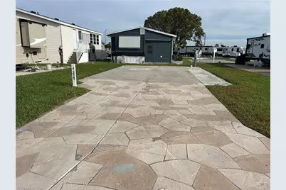 19681 215 Summerlin Rd, Fort Myers, FL 33908 - Photo 1