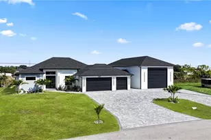 1221 NE 19th Ave, Cape Coral, FL 33909 - Photo 1