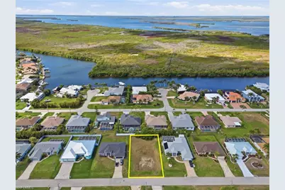2902 SW 29th Pl, Cape Coral, FL 33914 - Photo 1