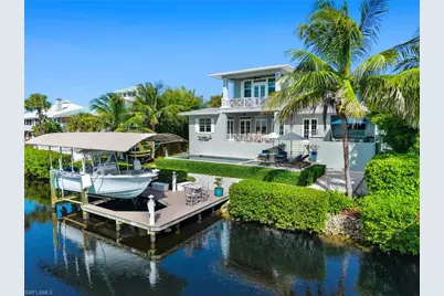 6255 Cocos Dr, Fort Myers, FL 33908 - Photo 1