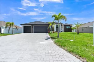 834 NW 2nd St, Cape Coral, FL 33993 - Photo 1