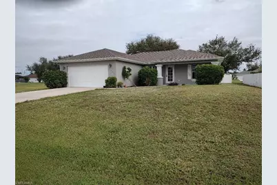 1719 SW 2nd Pl, Cape Coral, FL 33991 - Photo 1