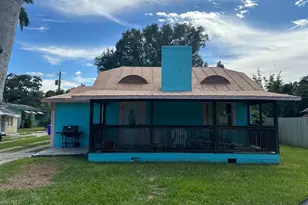 3516 E Riverside Dr, Fort Myers, FL 33916 - Photo 1