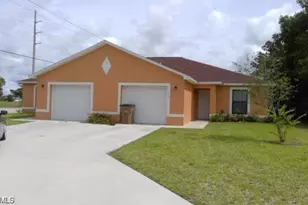 103 SE 13th St, Cape Coral, FL 33990 - Photo 1