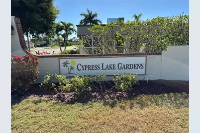 15 Haverhill Ct #15, Fort Myers, FL 33919 - Photo 1