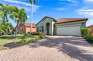 12154 Country Day Cir, Fort Myers, FL 33913 - Photo 1