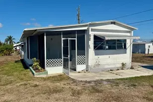 139 Amber Ave, North Fort Myers, FL 33917 - Photo 1